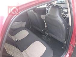 هیوندای i10